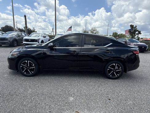 Certified 2024 Nissan Sentra SV FWD image 7