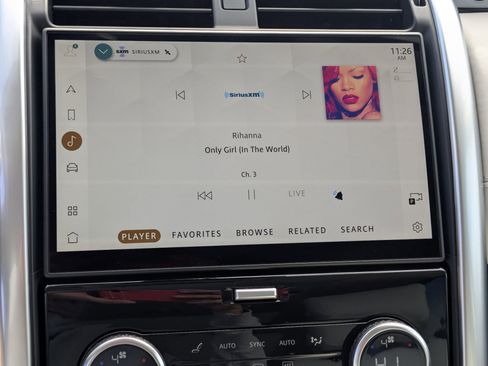 New 2026 Land Rover Discovery S image 12