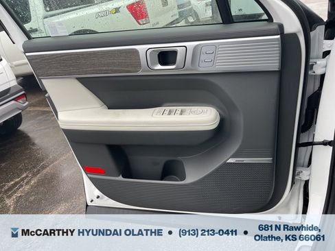 New 2025 Hyundai Santa Fe Calligraphy FWD image 30