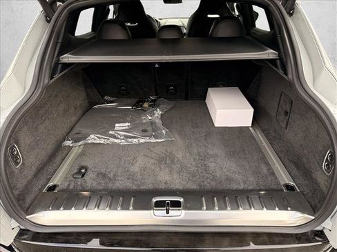 New 2026 Aston Martin DBX 707 AWD/4WD image 6