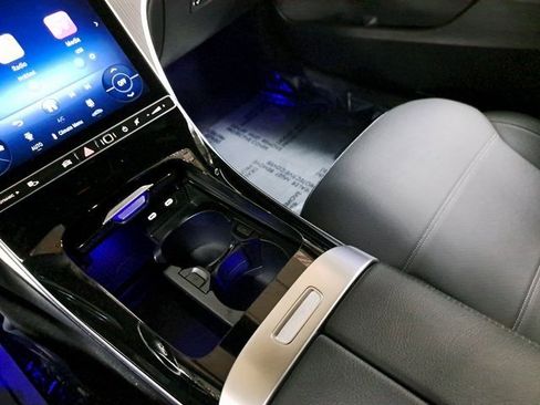 Used 2026 Mercedes-Benz C 300 Sedan image 25