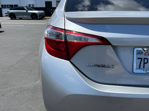 Used 2016 Toyota Corolla S FWD image 11