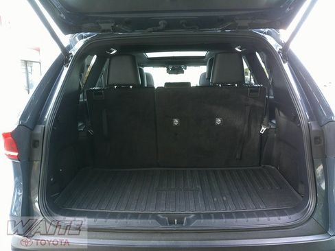 Used 2024 Toyota Grand Highlander AWD Hybrid image 32