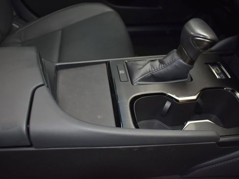 Used 2024 Lexus ES 350 image 27