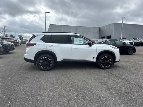 New 2026 Nissan Rogue Dark Armor image 3