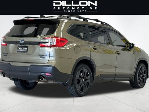 Used 2023 Subaru Ascent Onyx Edition AWD/4WD image 4