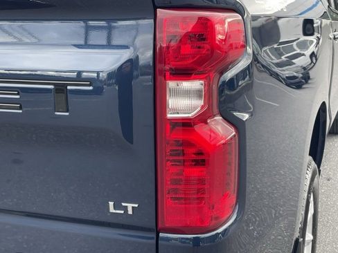 Used 2022 Chevrolet Silverado 1500 LT image 20