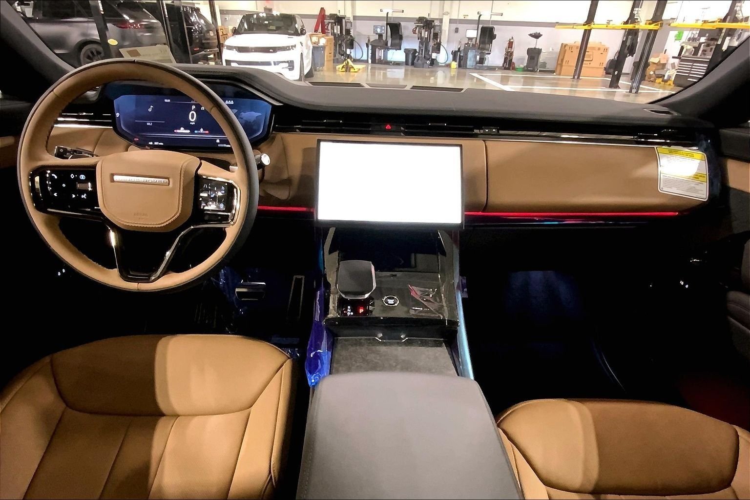 New 2027 Land Rover Range Rover Sport Dynamic SE AWD/4WD image 5
