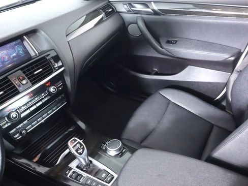 Used 2018 BMW X4 xDrive28i w/ Parking Assistance Package image 32