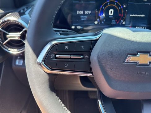 New 2026 Chevrolet Equinox LT w/ Safety and Technology Package FWD image 13