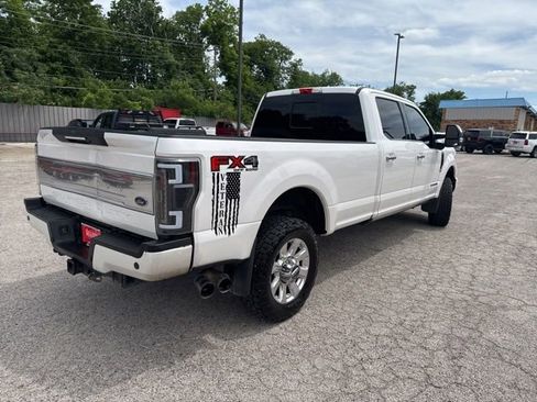 Used 2018 Ford F350 Platinum w/ Platinum Ultimate Package AWD/4WD image 24