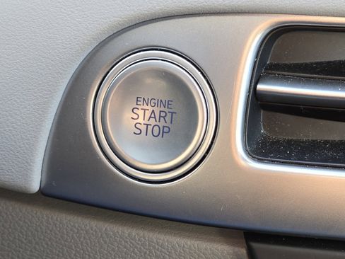 Used 2024 Hyundai Palisade SEL image 15