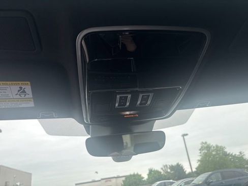 Used 2022 Land Rover Range Rover Sport HST AWD/4WD image 5