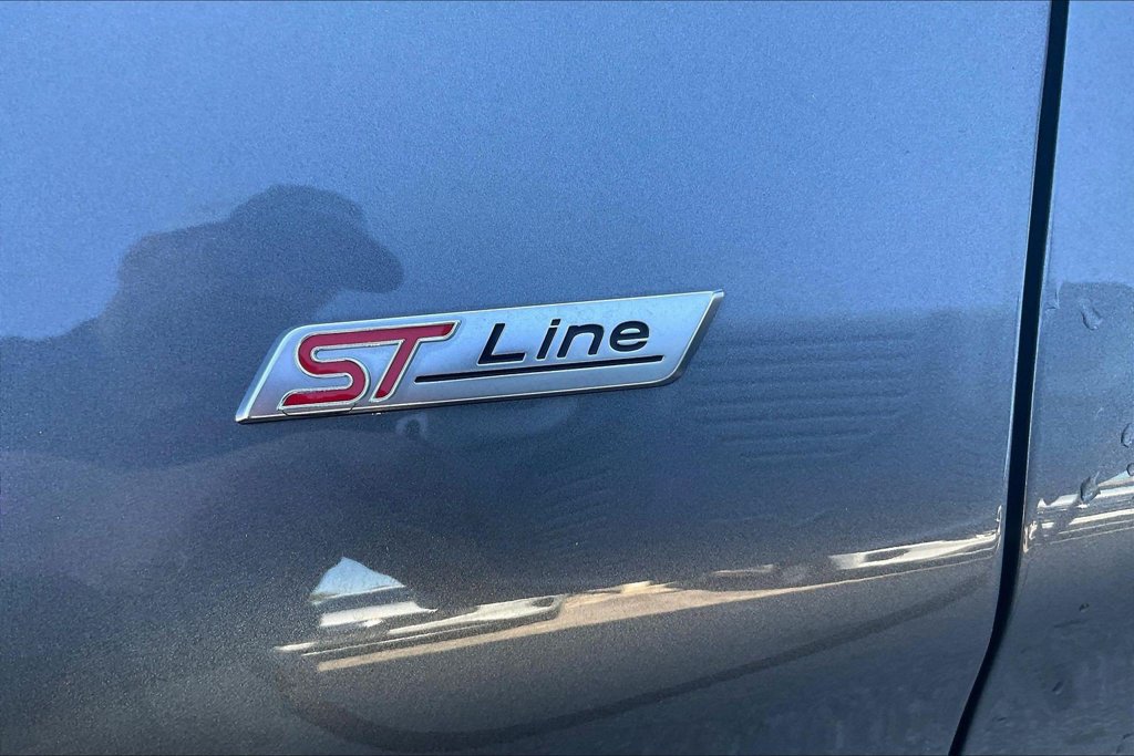 Used 2025 Ford Explorer ST-Line AWD/4WD image 7