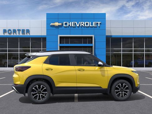 New 2025 Chevrolet TrailBlazer ACTIV w/ Driver Confidence Package AWD/4WD image 5