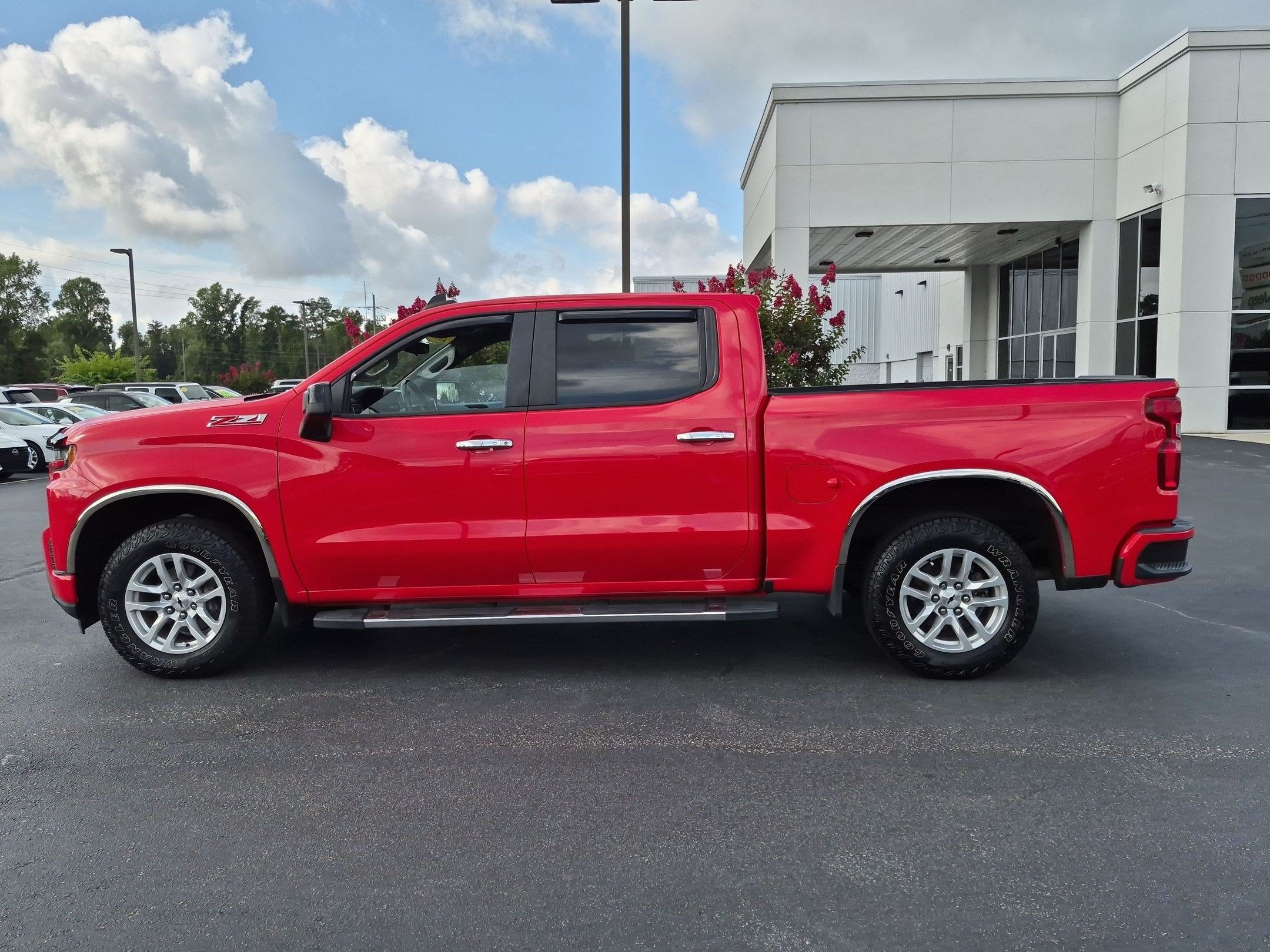 Used 2019 Chevrolet Silverado 1500 RST w/ All-Star Edition AWD/4WD image 8