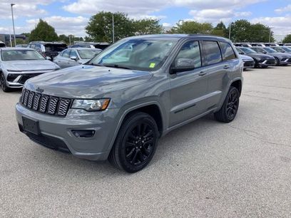 Used 2020 Jeep Grand Cherokee Altitude