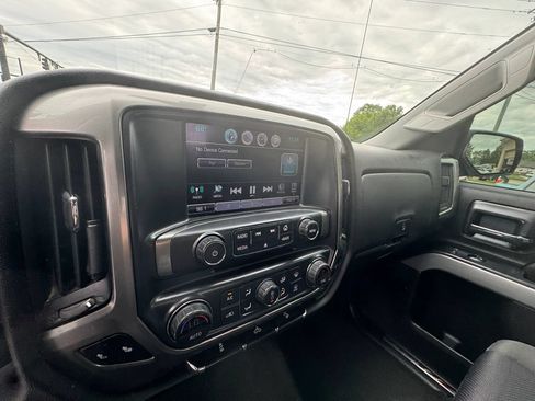 Used 2018 Chevrolet Silverado 1500 LT w/ All Star Edition AWD/4WD image 16