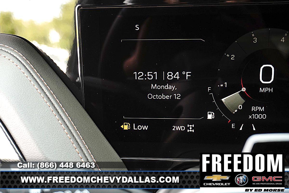 New 2027 GMC Yukon AT4 w/ AT4 Premium Plus Package AWD/4WD image 30