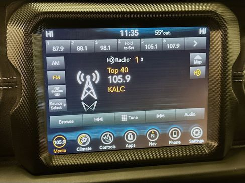 Used 2023 Jeep Wrangler Sahara w/ Cold Weather Group image 21