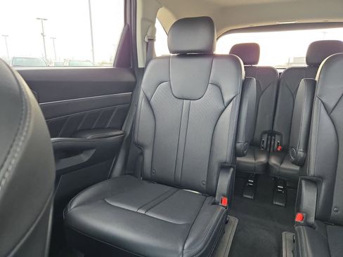 Certified 2022 Kia Sorento SX image 7