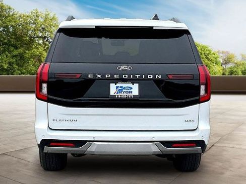 Certified 2025 Ford Expedition Max Platinum AWD/4WD image 2