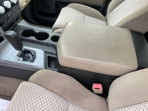 Used 2008 Toyota Tundra 4x4 CrewMax image 25