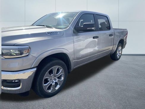 Used 2025 RAM 1500 Big Horn AWD/4WD image 16