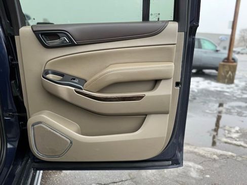 Used 2019 GMC Yukon XL SLT w/ Open Road Package image 23