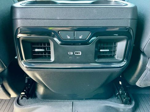 Used 2025 Chevrolet Silverado 1500 ZR2 w/ Technology Package AWD/4WD image 34