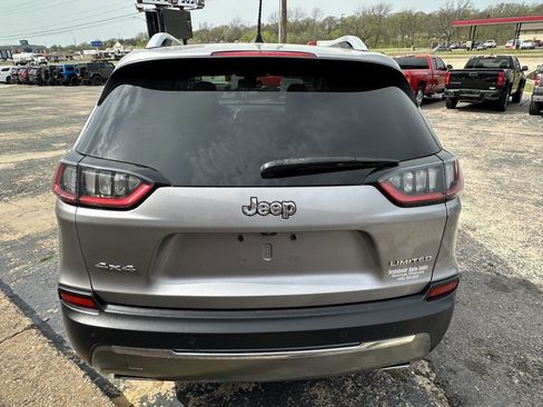 Used 2019 Jeep Cherokee Limited AWD/4WD image 8