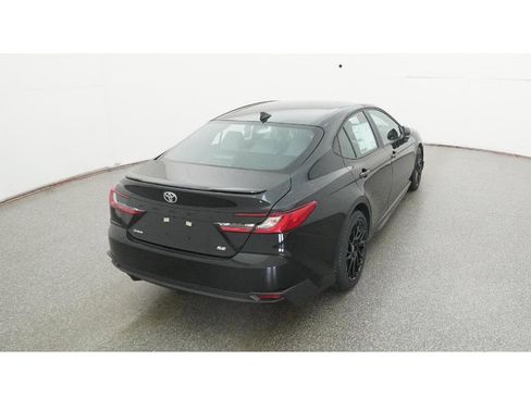 New 2026 Toyota Camry SE image 8