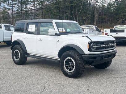 Certified 2022 Ford Bronco Outer Banks w/ Sasquatch Package