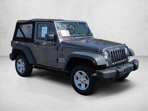Used 2016 Jeep Wrangler Sport w/ Connectivity Group image 3
