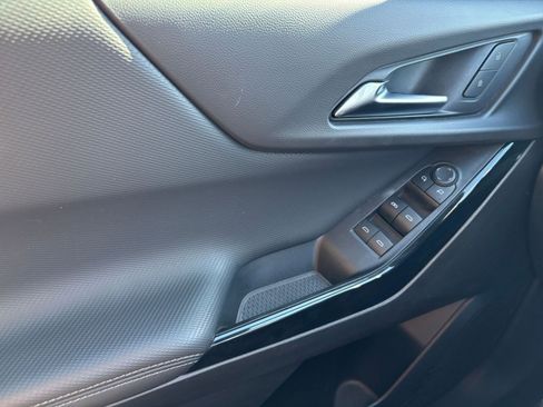 Used 2025 Chevrolet Equinox LT image 20