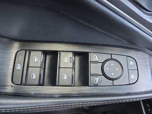 Used 2021 Nissan Rogue SV w/ Premium Package FWD image 31