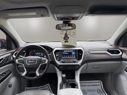 Used 2018 GMC Acadia SLT w/ LPO, Black Accent Package AWD/4WD image 12