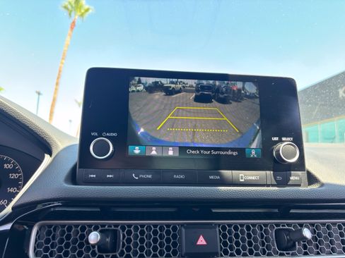 Used 2025 Honda Civic Sport image 22