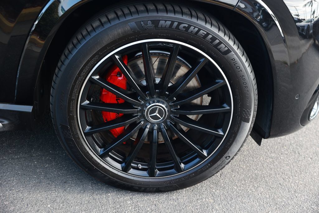 Used 2024 Mercedes-Benz GLS 63 AMG 4MATIC image 8