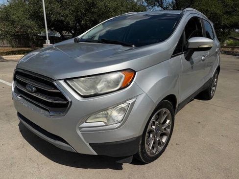 Used 2019 Ford EcoSport Titanium image 2