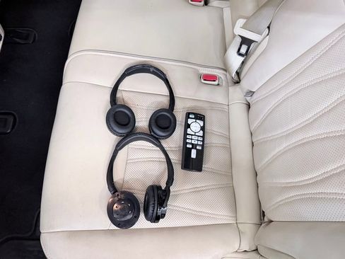 Used 2019 INFINITI QX60 Luxe w/ Sensory Package FWD image 29