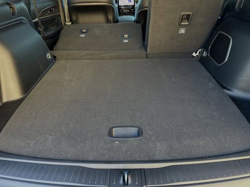 New 2024 Jeep Grand Cherokee Limited 4xe image 14