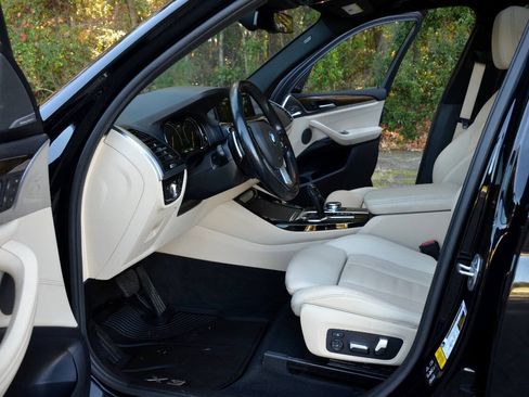Used 2018 BMW X3 xDrive30i AWD/4WD image 12