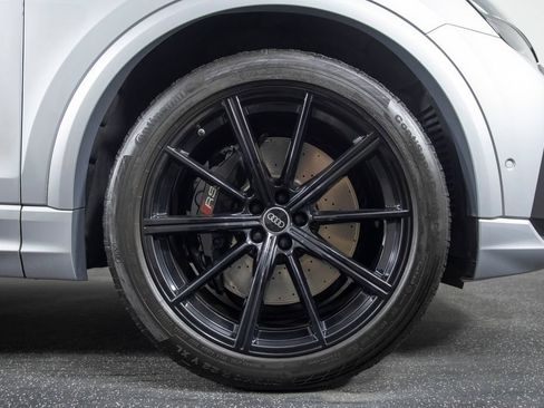 Used 2022 Audi RS Q8 AWD/4WD image 23