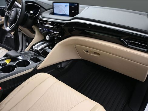 Certified 2024 Acura MDX SH-AWD w/ Technology Package image 22