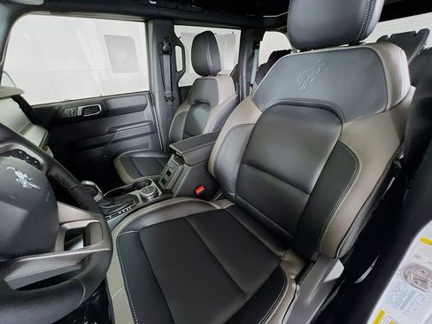 New 2025 Ford Bronco Outer Banks image 25