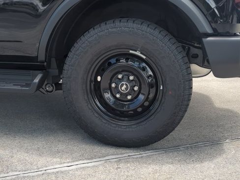 New 2026 Ford Bronco Big Bend w/ Black Appearance Package AWD/4WD image 10