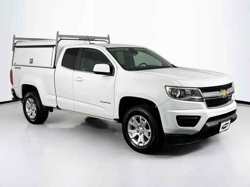 Used 2019 Chevrolet Colorado LT w/ Safety Package AWD/4WD image 2