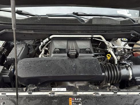 Used 2023 Chevrolet Colorado Z71 w/ Z71 Convenience Package 2 image 35