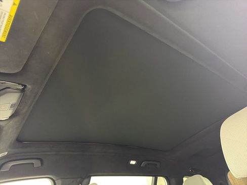 Used 2026 BMW X7 xDrive40i w/ M Sport Package image 39